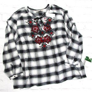 Embroidered Plaid Popover (2X) NWT :-)